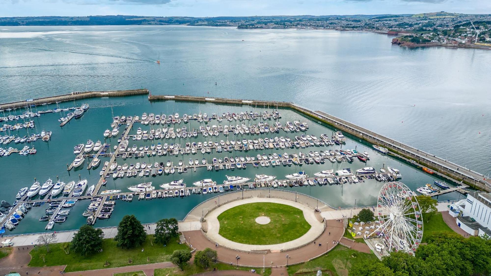The Moorings - Stylish Duplex Apartment On Torquay Harbourside Exterior foto